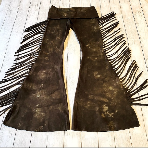 SHORT LENGTH Hiphugger Fringe Bell Bottoms in BROWN TIE DYE Rocker Festival Boho - Picture 13 of 13